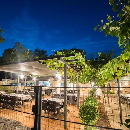 Hotel Stanica - The Imperial Route Heritage Experience 3*