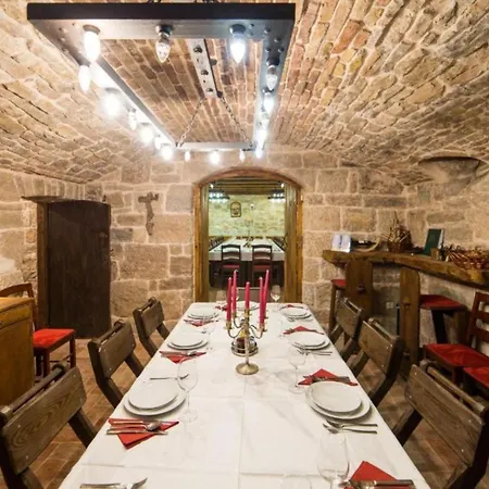 Hotel Stanica - The Imperial Route Heritage Experience 3*